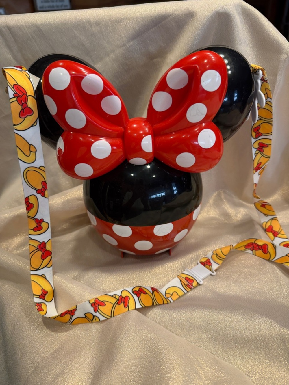 Minnie Mouse Polka Dot popcorn bucket Red & Black